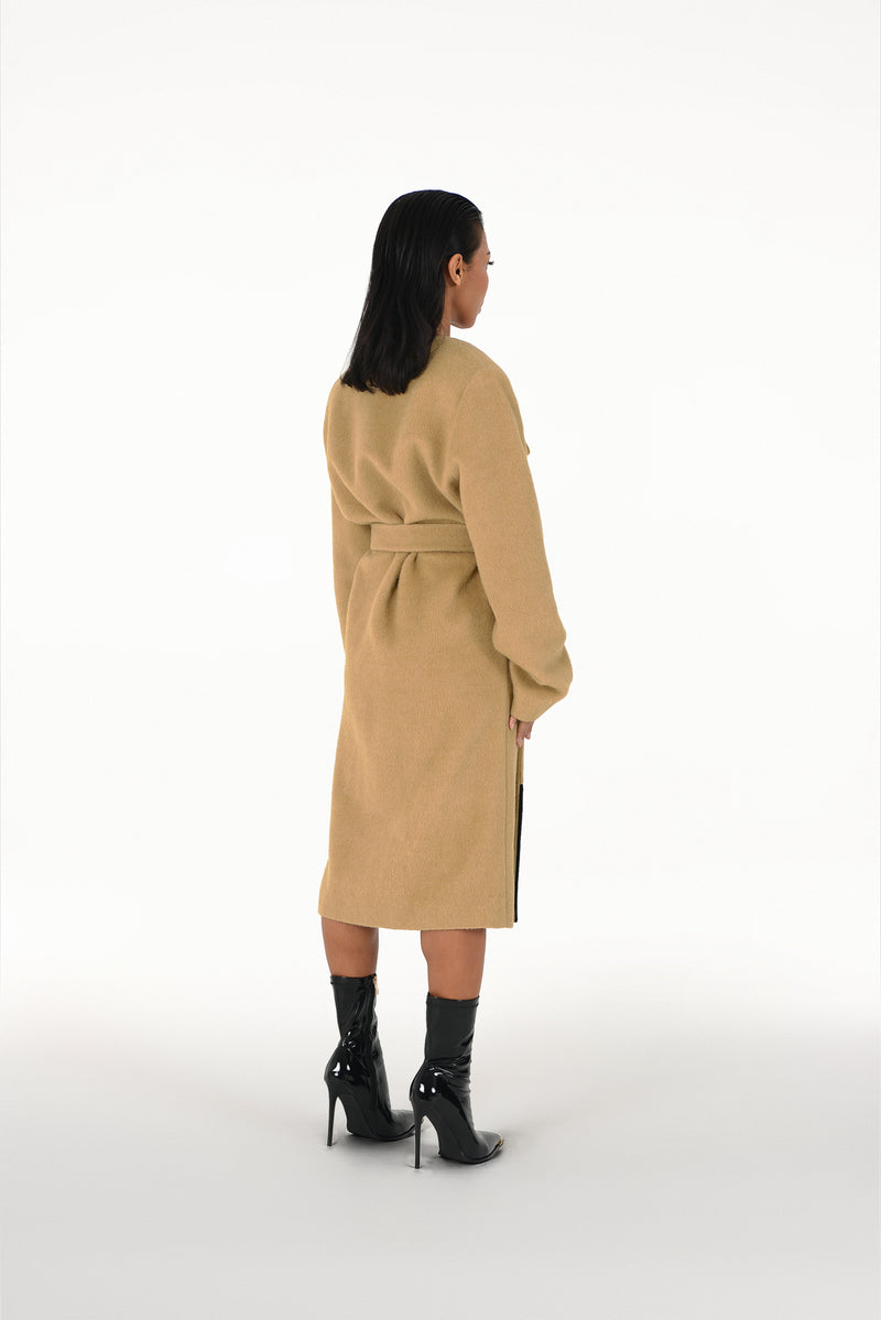 MAE OVERSIZED COAT